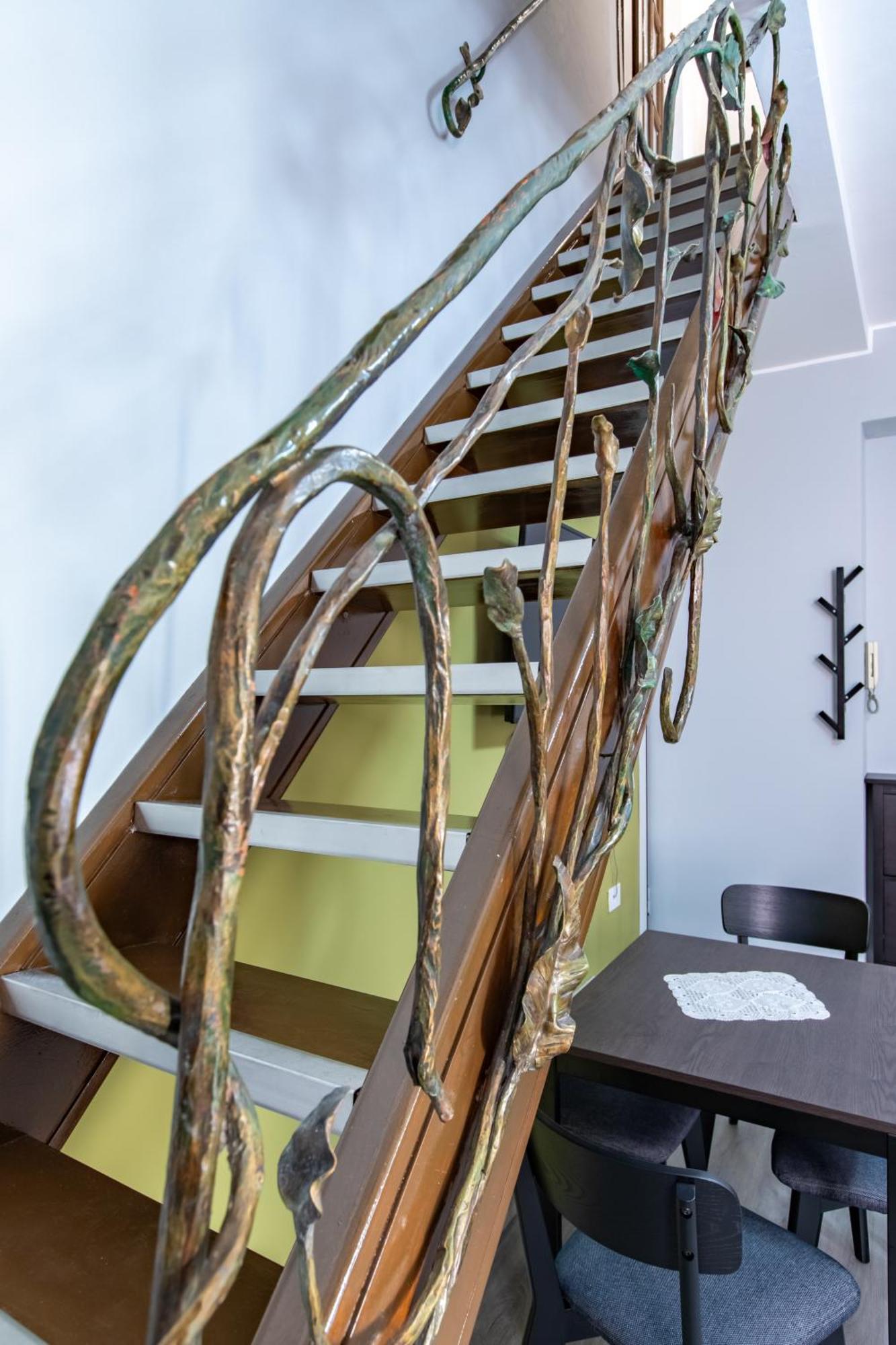 Attico Grand Terrace Apartment Алба Екстериор снимка